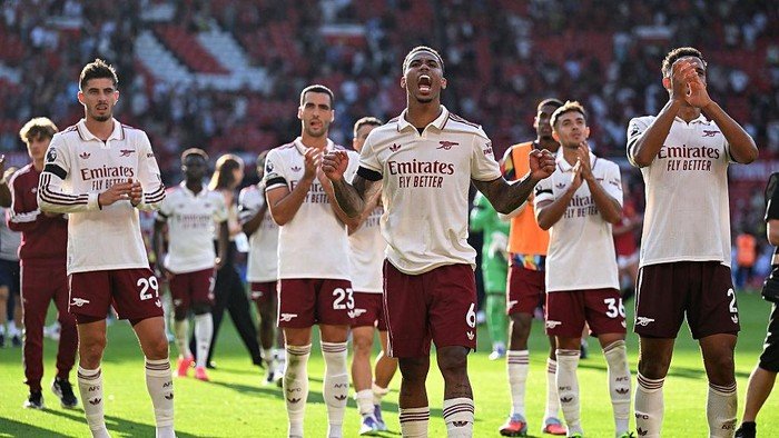 Arteta Ingatkan Arsenal Tetap Rendah Hati Usai Libas MU