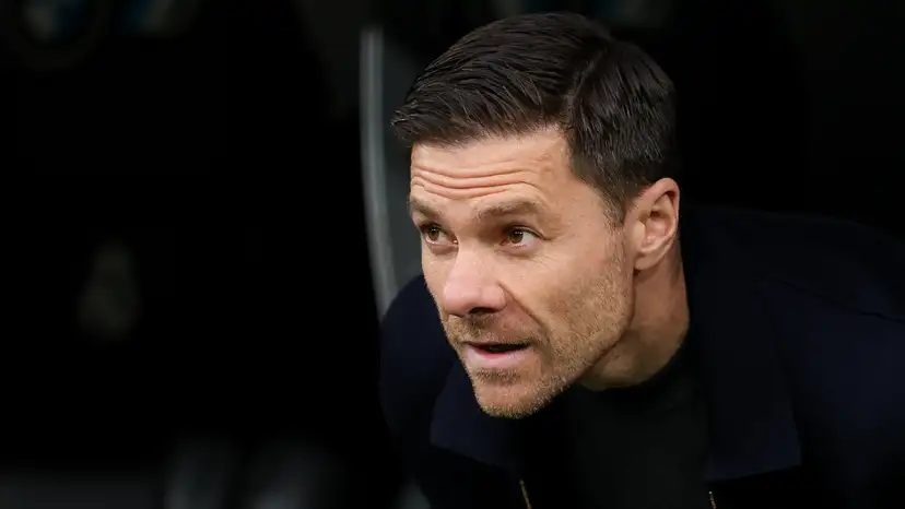 Xabi Alonso Jadi Kandidat Pelatih Chelsea, Benitez Jadi Peringatan