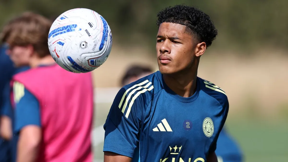 Man United Incar Bakat Muda Seys dan Page di Bursa Transfer
