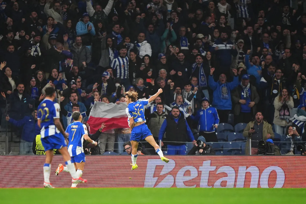 Roma Kian Dekat Bawa Mora, Tawaran Kreatif Bikin Porto Luluh