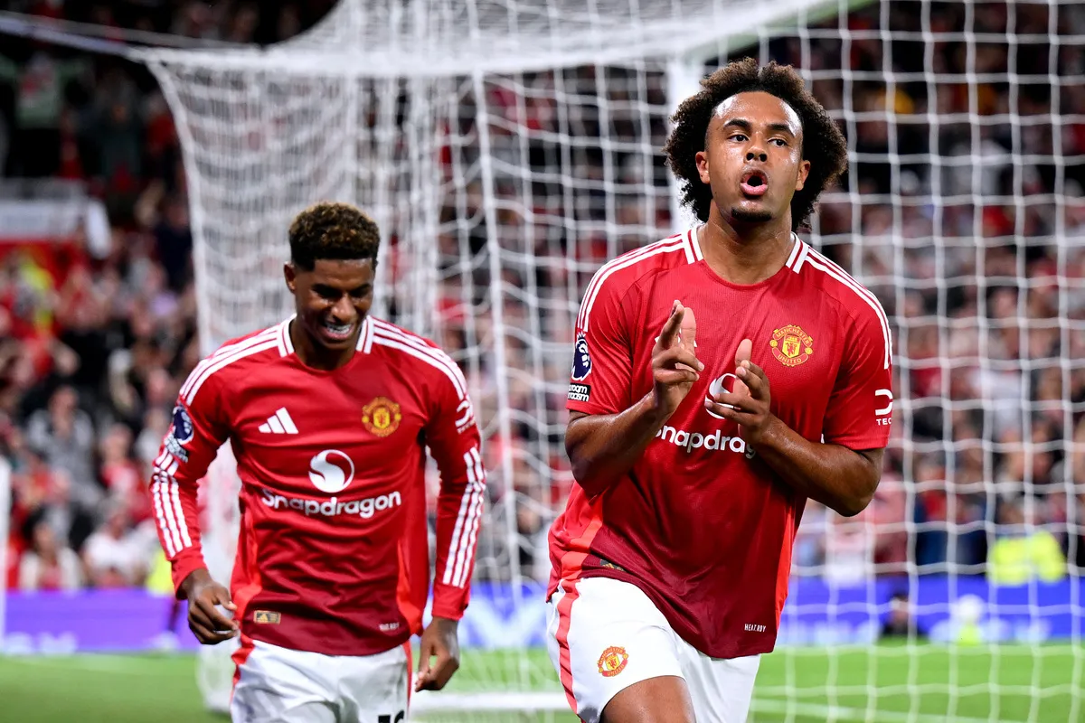 Keputusan MU Soal Rashford Bisa Buka Jalan Zirkzee ke Juventus