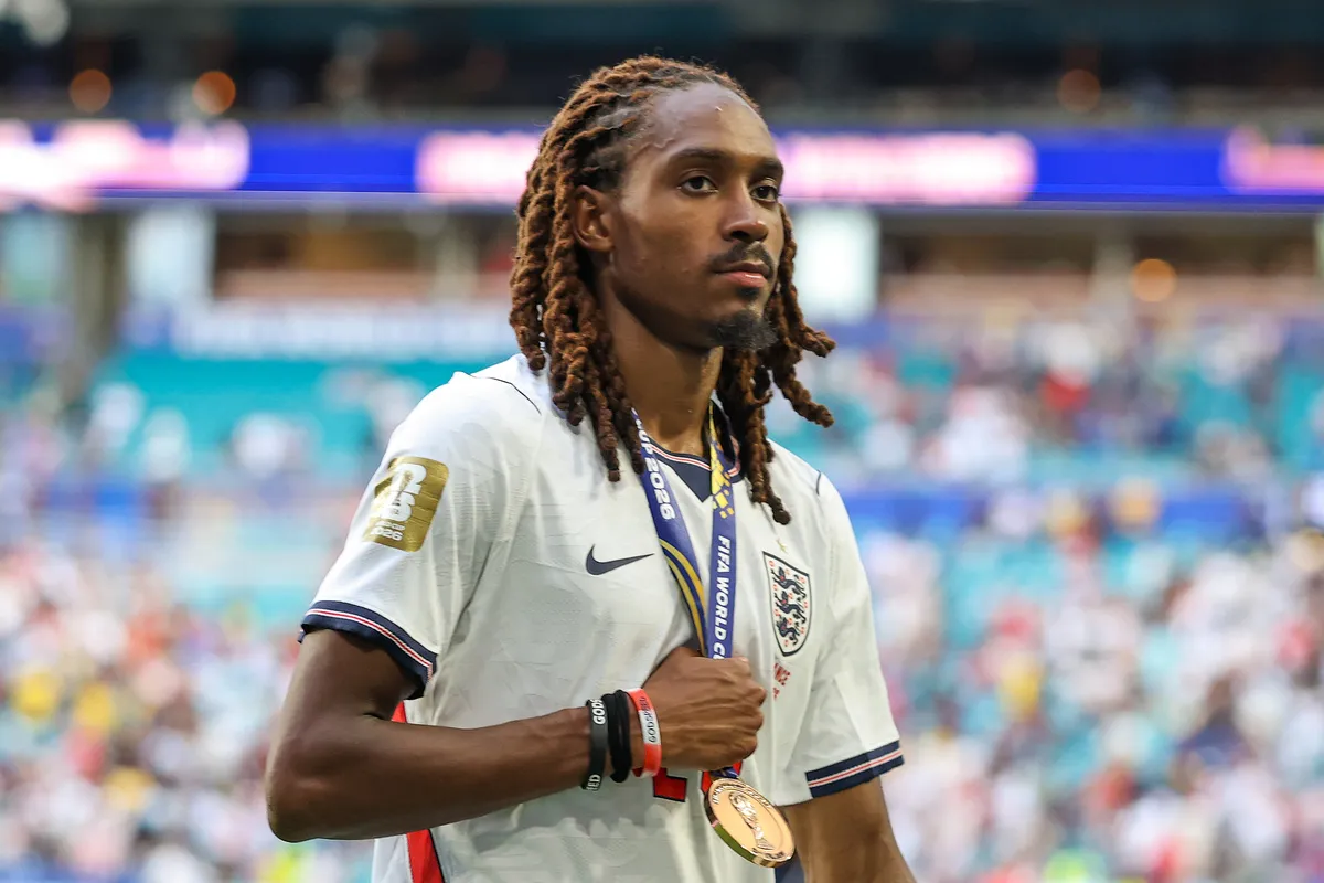 Inter Makin Dekat dengan Tottenham untuk Djed Spence, Nilai Transfer Rp510 Miliar