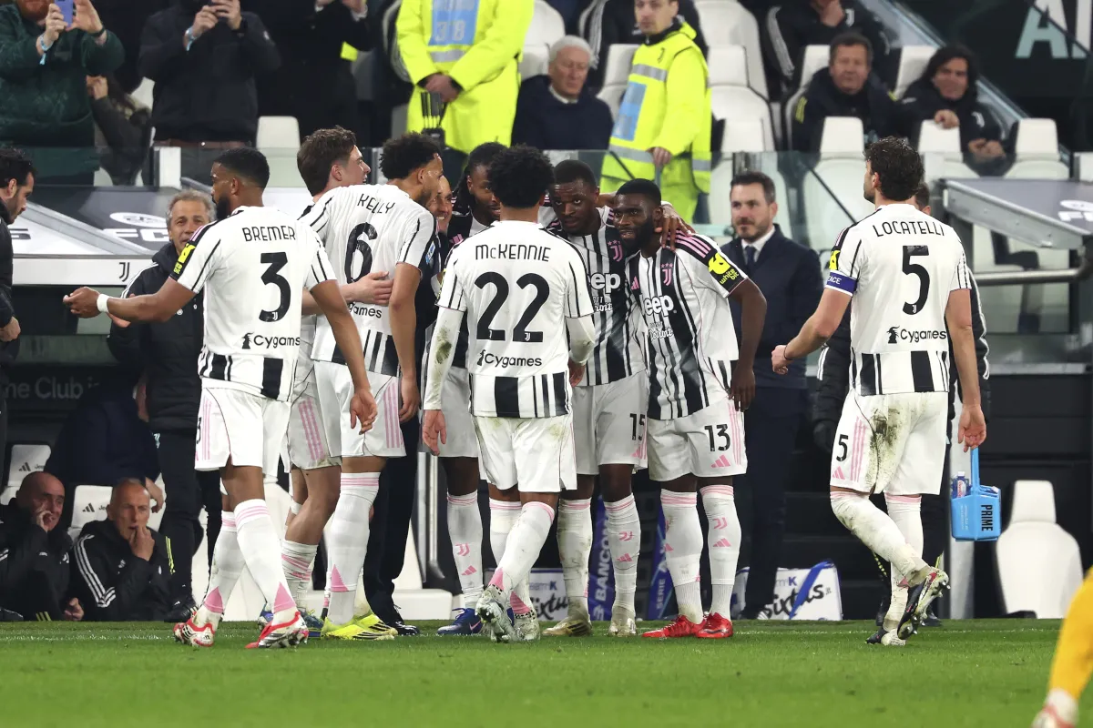 Yildiz dan Alajbegovic Starter, Juventus Hadapi Palermo di Perth