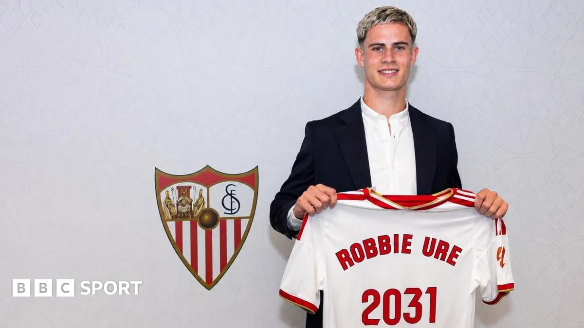 Robbie Ure Resmi Gabung Sevilla, Striker Skotlandia Ditebus Rp110 Miliar