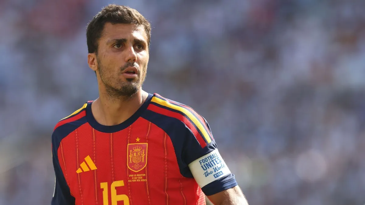 Barcelona Optimistis Bisa Dapatkan Rodri dari Manchester City