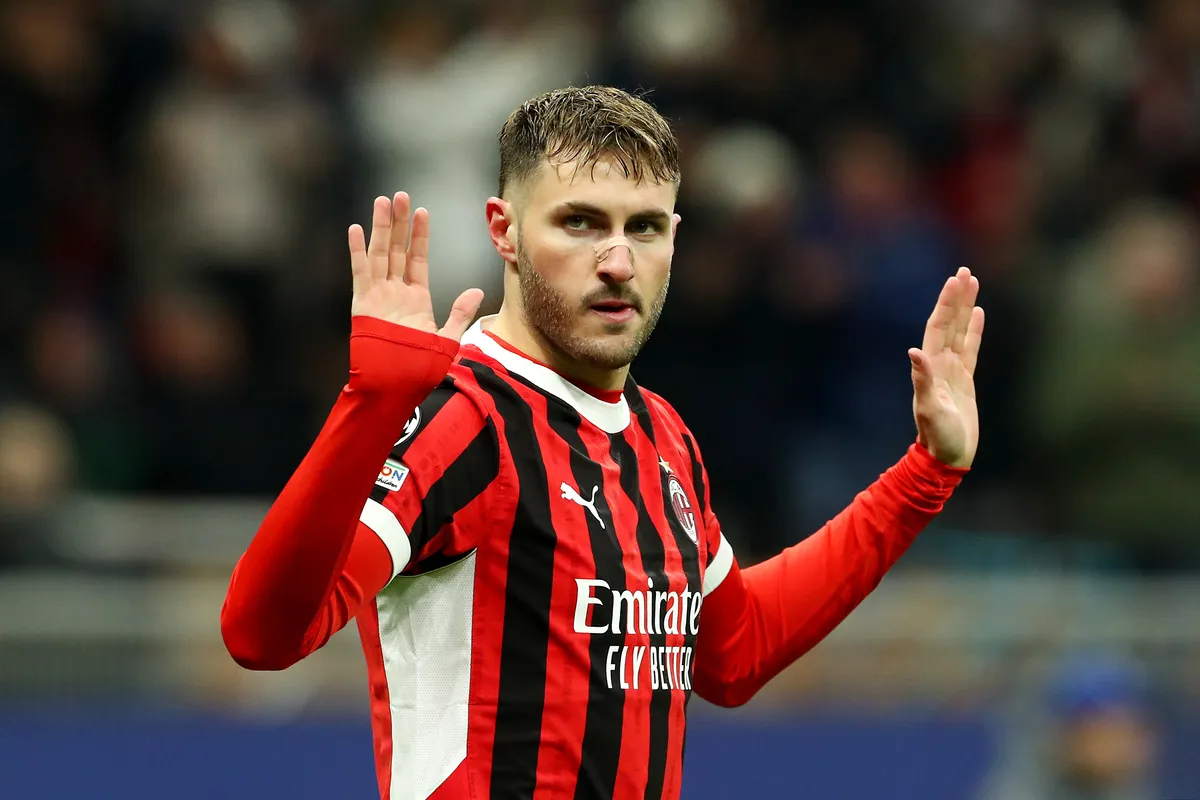 Gimenez ke Porto dengan Opsi Rp340 M, Milan Tak Dijamin Laku