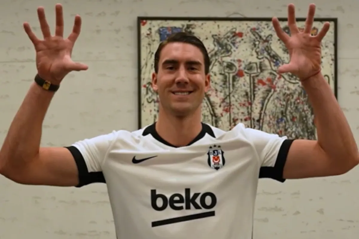 Vlahovic Resmi Gabung Besiktas, Reuni dengan Italiano