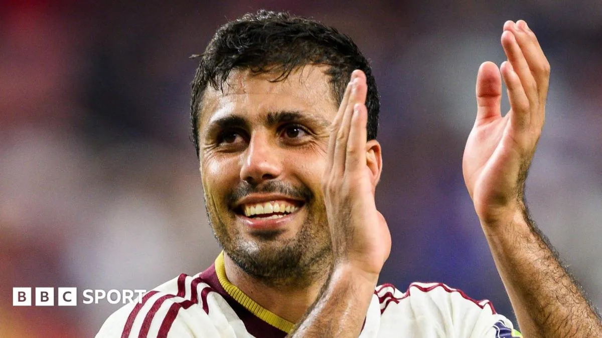Barcelona Sepakati Transfer Rodri dari Man City Senilai Rp1,3 Triliun