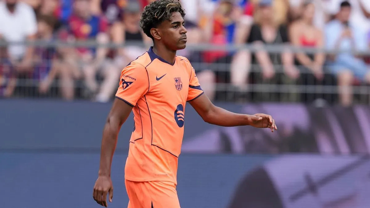 Yamal Cetak Gol, Bisiwu Brace: Barca Hajar Basel 5-2