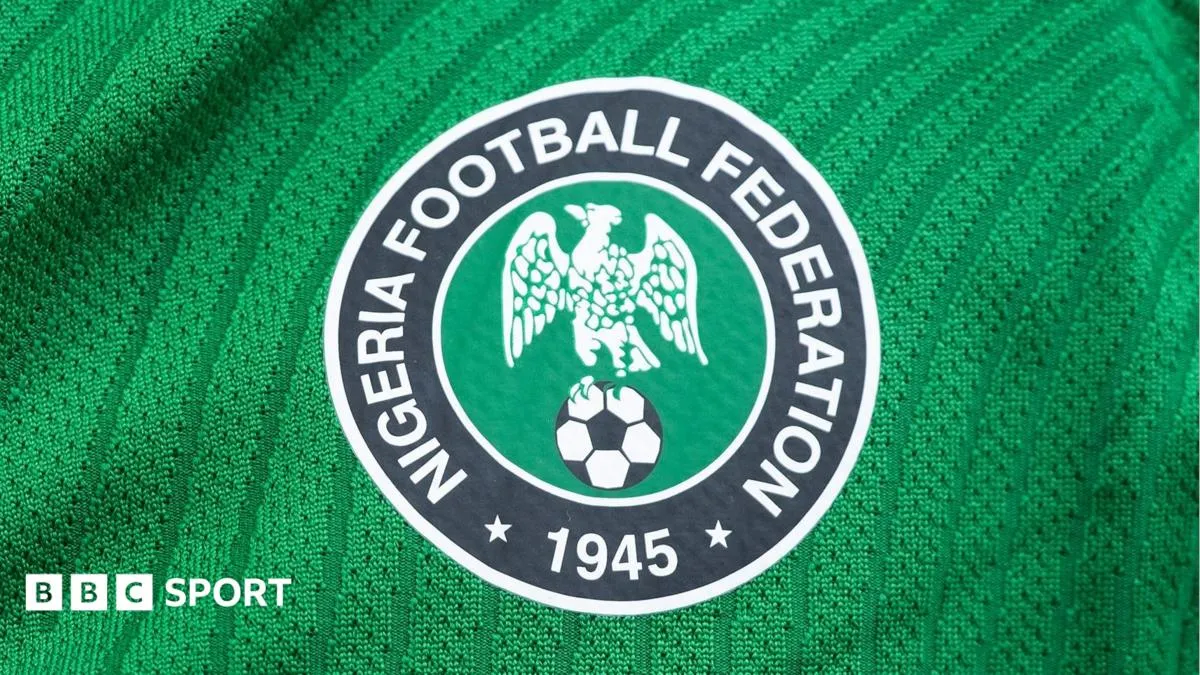 Krisis Sepak Bola Nigeria: Pucuk Pimpinan NFF Mundur Massal