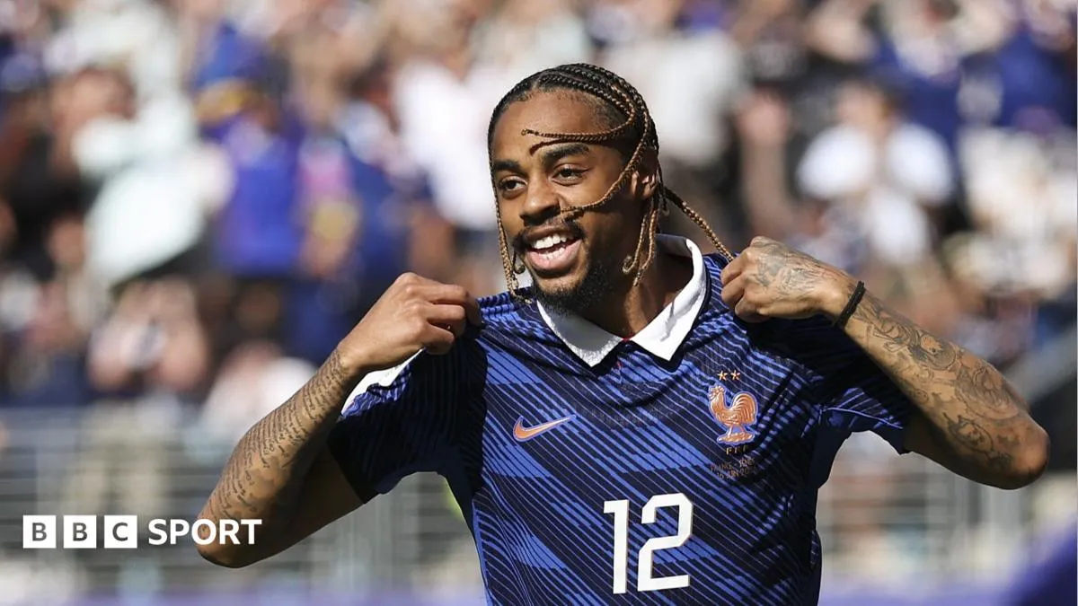 Liverpool Sepakati Transfer Barcola Rp2,09 Triliun dari PSG