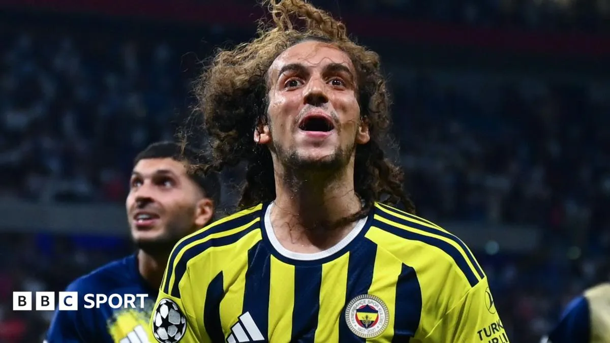 Guendouzi dan Greenwood Dihukum UEFA Usai Kericuhan di Lyon