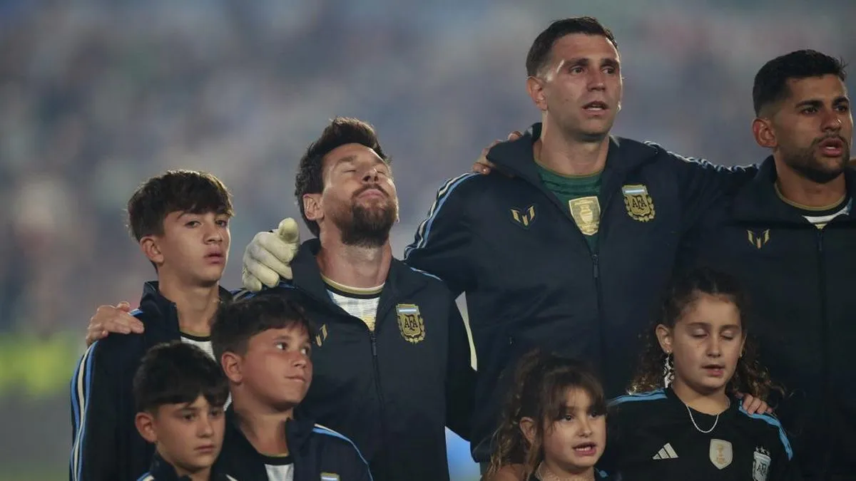 Lionel Messi Menangis Haru di Laga Perpisahan Timnas Argentina