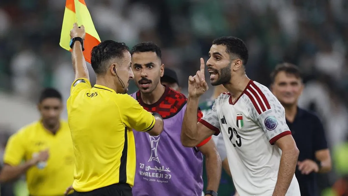 Kericuhan Warnai Final Gulf Cup, UEA Dilempari Botol Arab Saudi