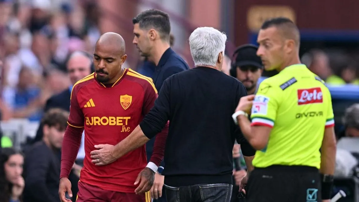 Hasil Liga Italia: Malen Kartu Merah, Como vs Roma Berakhir Imbang