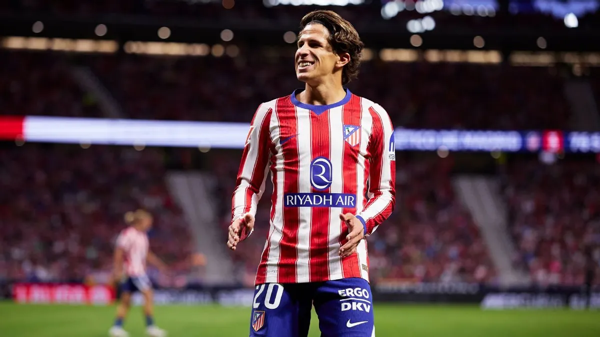 Bursa Transfer Eropa: City, United, dan Spurs Incar Simeone Jr