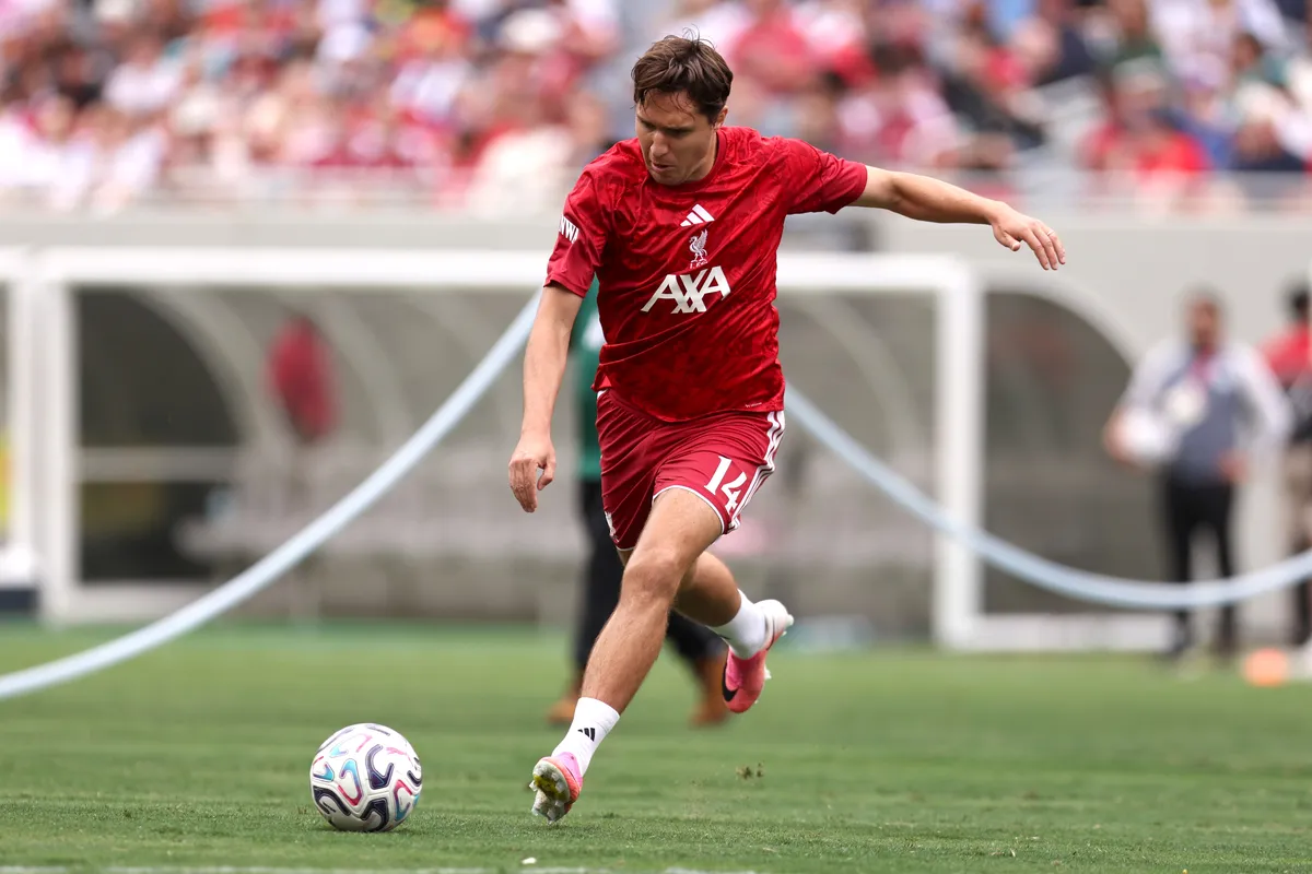 Chiesa Comeback di Liverpool Saat Takluk 3-0 dari Manchester City