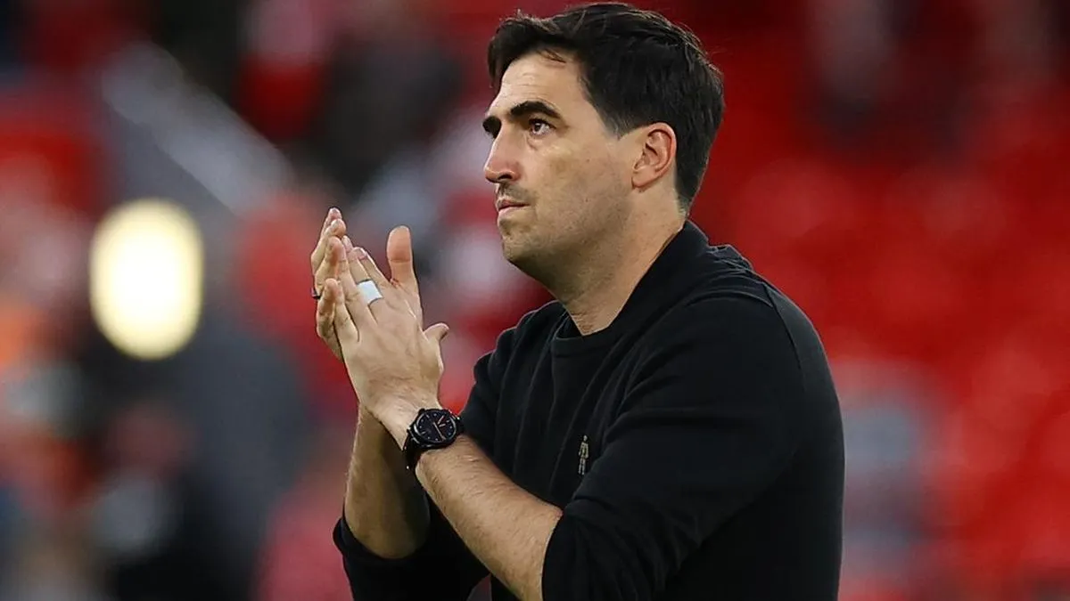 Andoni Iraola Sebut Liverpool Lebih Bagus Sebelum Kartu Merah