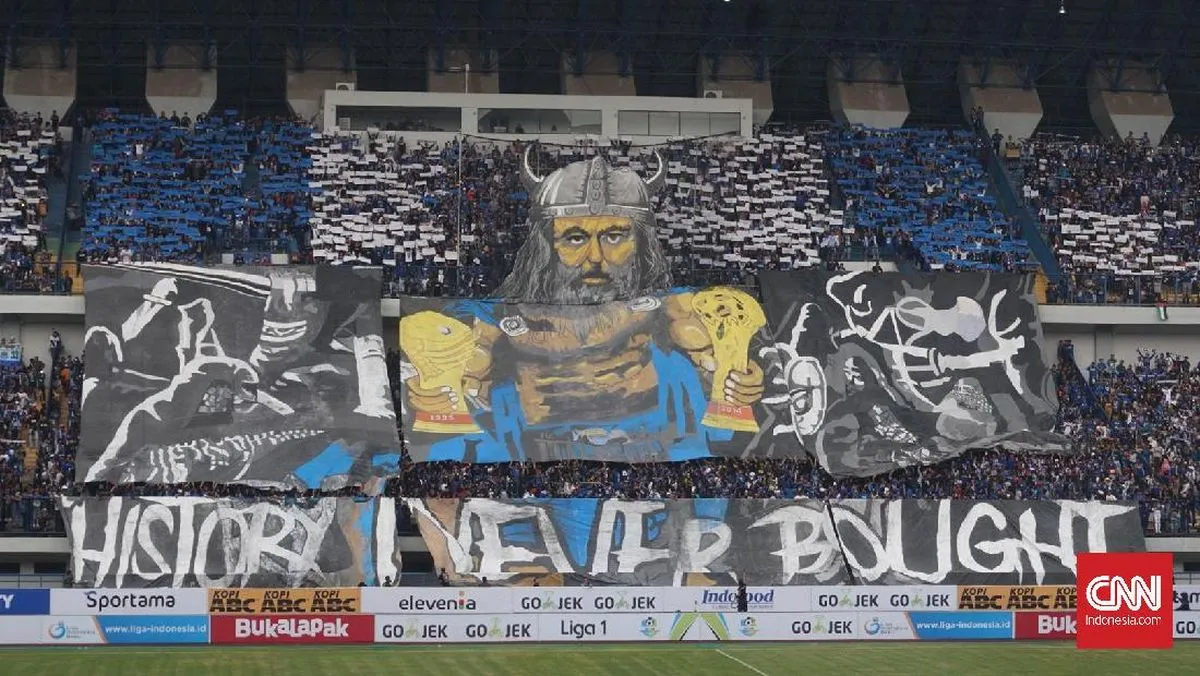 Ketua Viking Kutuk Keras Penyerangan Bus EPA Persib U-18 di Batang