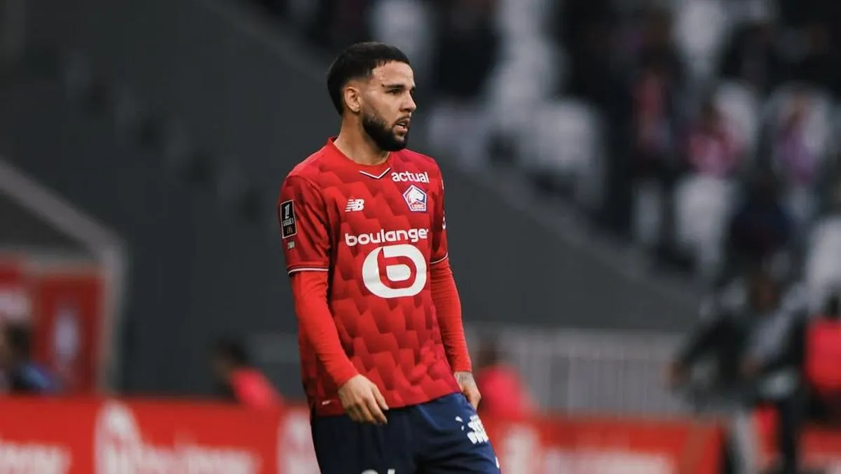 Sejarah Baru Liga Champions: Calvin Verdonk Pecahkan Dua Rekor Sekaligus