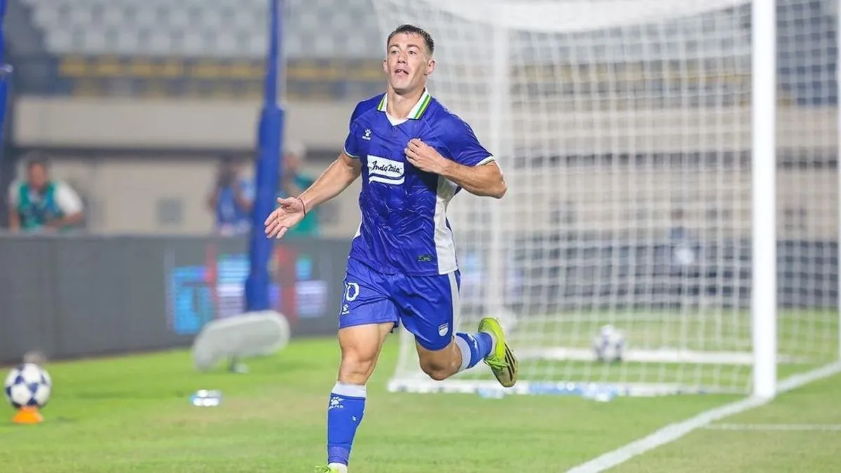 Persib Ungguli Cong Viettel 1-0 Berkat Penalti Mariano Peralta Babak I