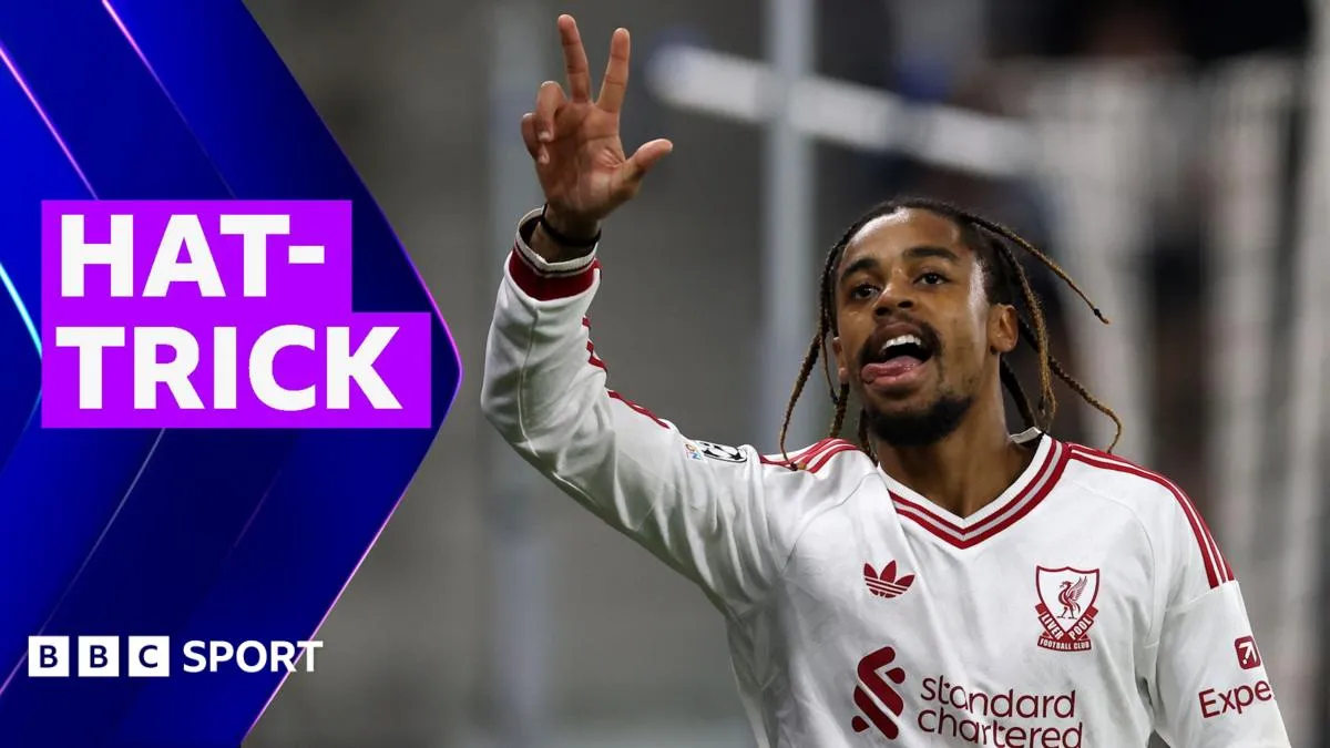 Bradley Barcola Menggila! Hattrick Perdana Bawa Liverpool Menang 6-3