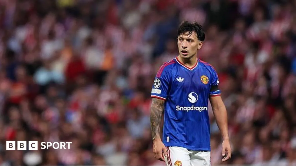 Roy Keane Sebut Man Utd Seperti Sirkus Usai Kritik Lisandro Martinez