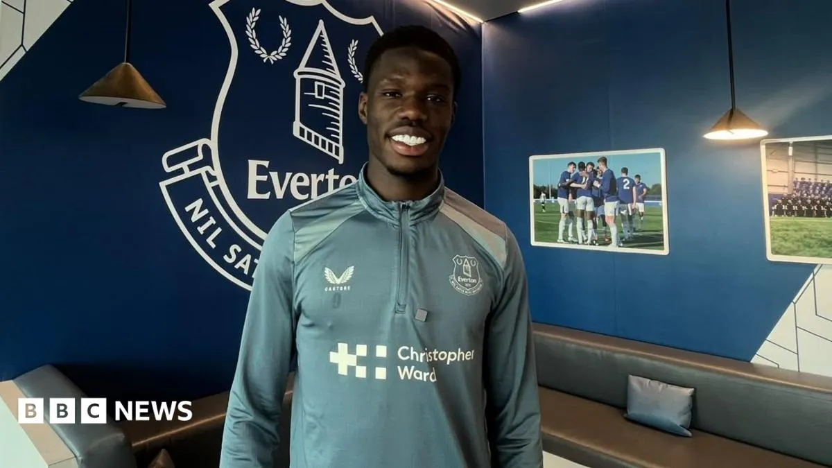 Curhat Sisi Lain Striker Everton Thierno Barry Menangis di Lapangan