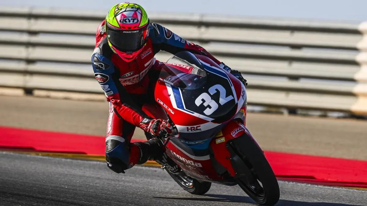 Ambisi Besar Kiandra Ramadhipa Sikat 3 Besar Klasemen Moto3 Junior