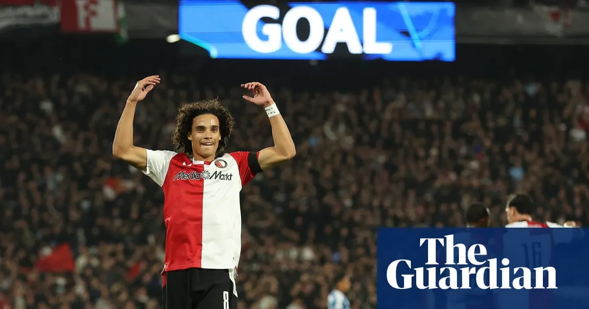 Mengenal Gjivai Zechiël, Maestro Lini Tengah Feyenoord yang Bersinar