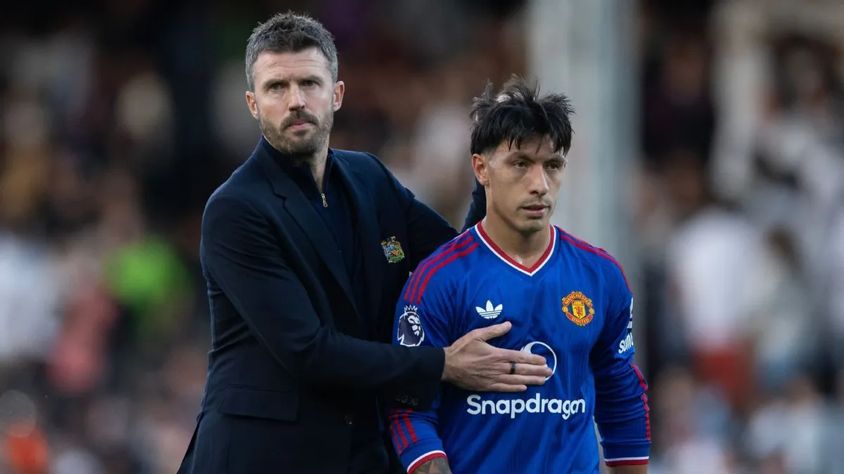Michael Carrick Tegaskan Ruang Ganti Manchester United Tetap Kondusif