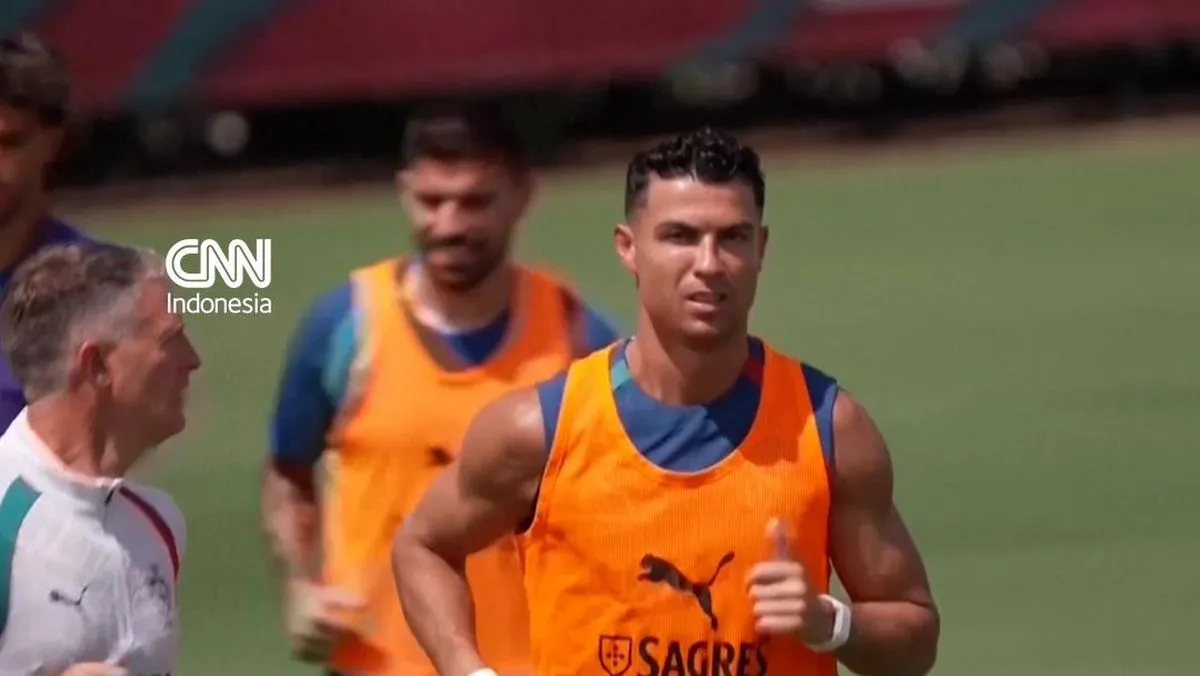 Cristiano Ronaldo Resmi Disanksi Skorsing Akibat Tinggalkan Timnas