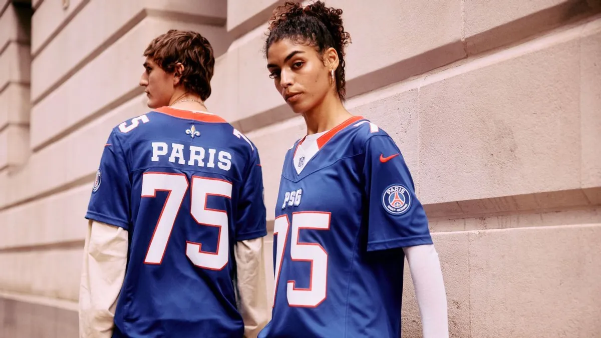 Jersey Crossover PSG dan NFL Gemparkan Paris Jelang Laga Akbar