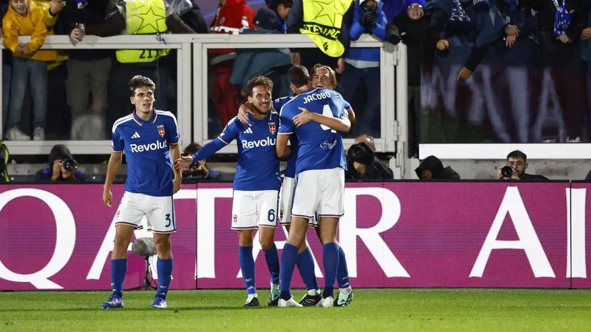 Pesta Gol Como Hancurkan MU 4-1 di Liga Champions Berkat Nico Paz