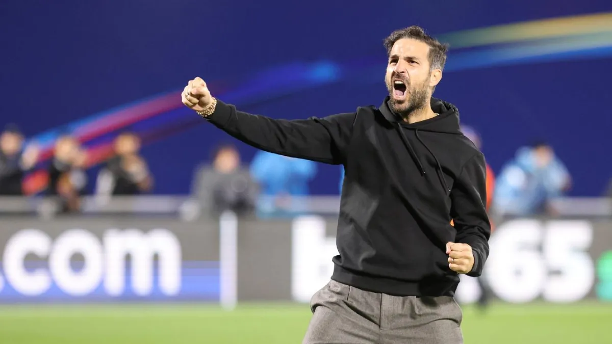 Fabregas dan Nico Paz Persembahkan Kemenangan Bersejarah Como