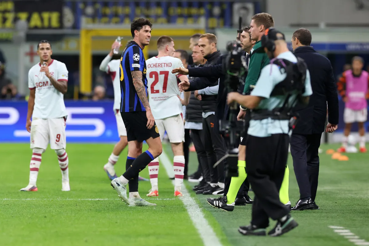 Chivu Semprot Kartu Merah Bastoni di Liga Champions, Inter Menang