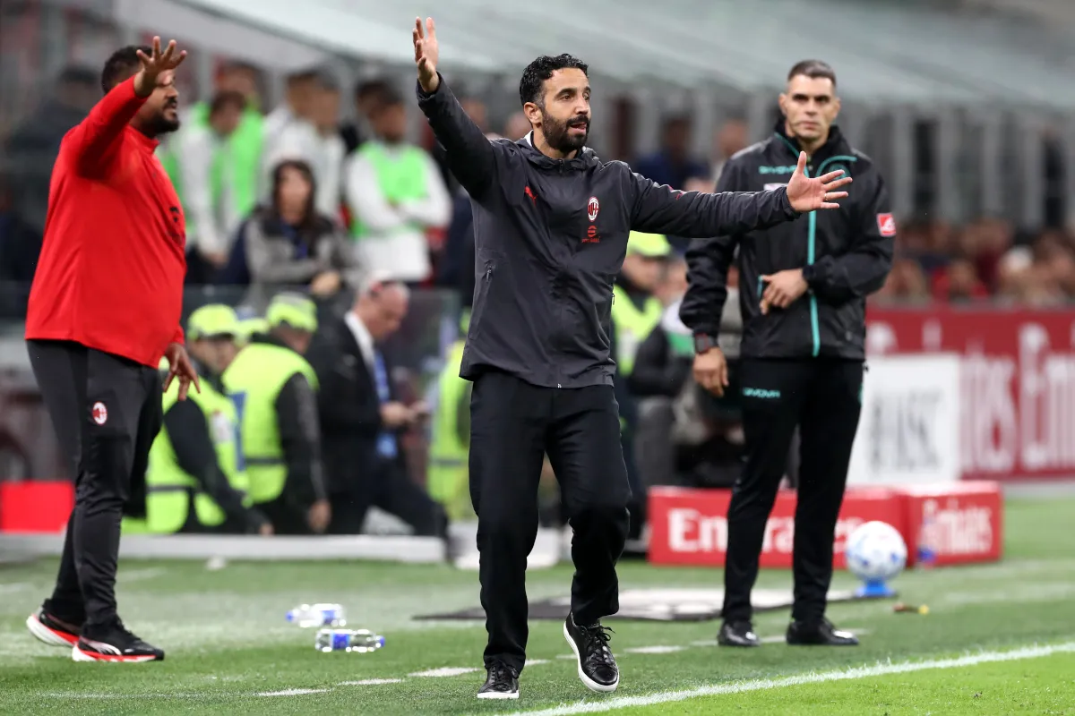 Ejekan Suporter Bournemouth ke Ruben Amorim di Liga Europa