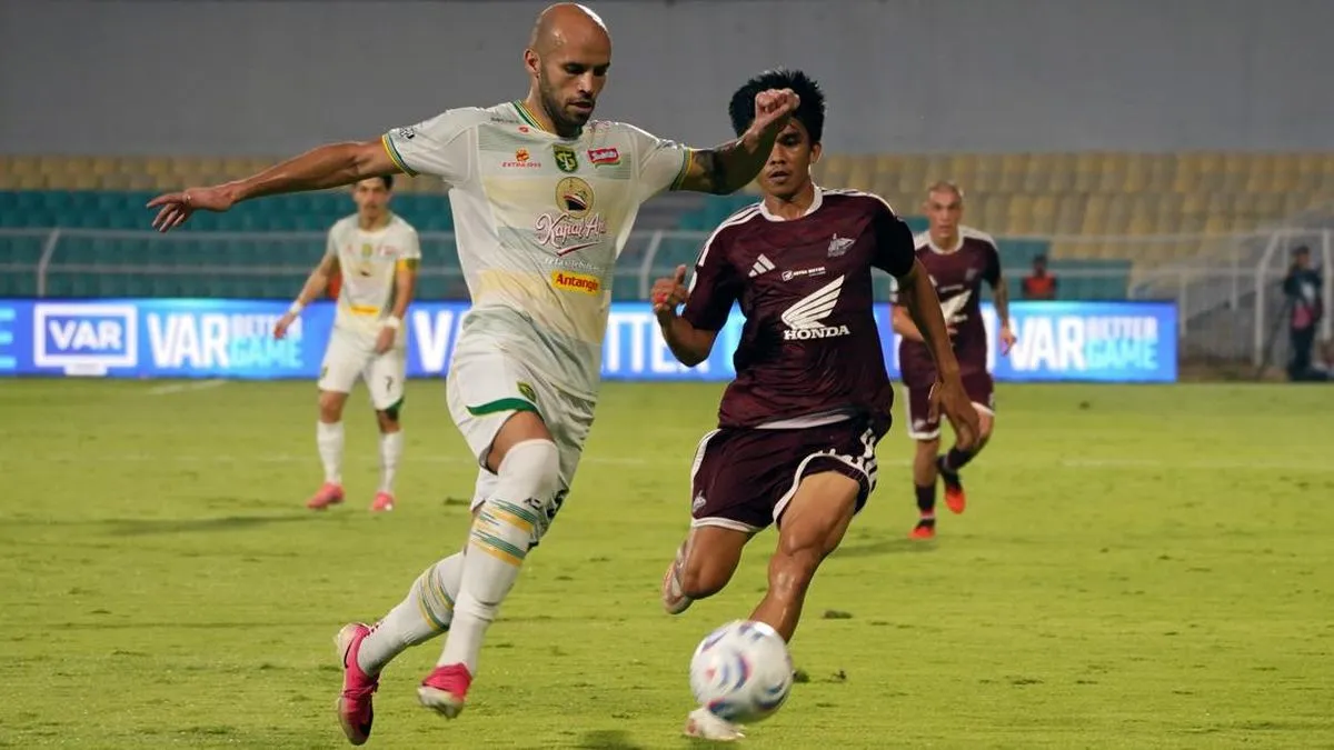 Persebaya Tumbang di Parepare, Bernardo Tavares Sesali Peluang Emas