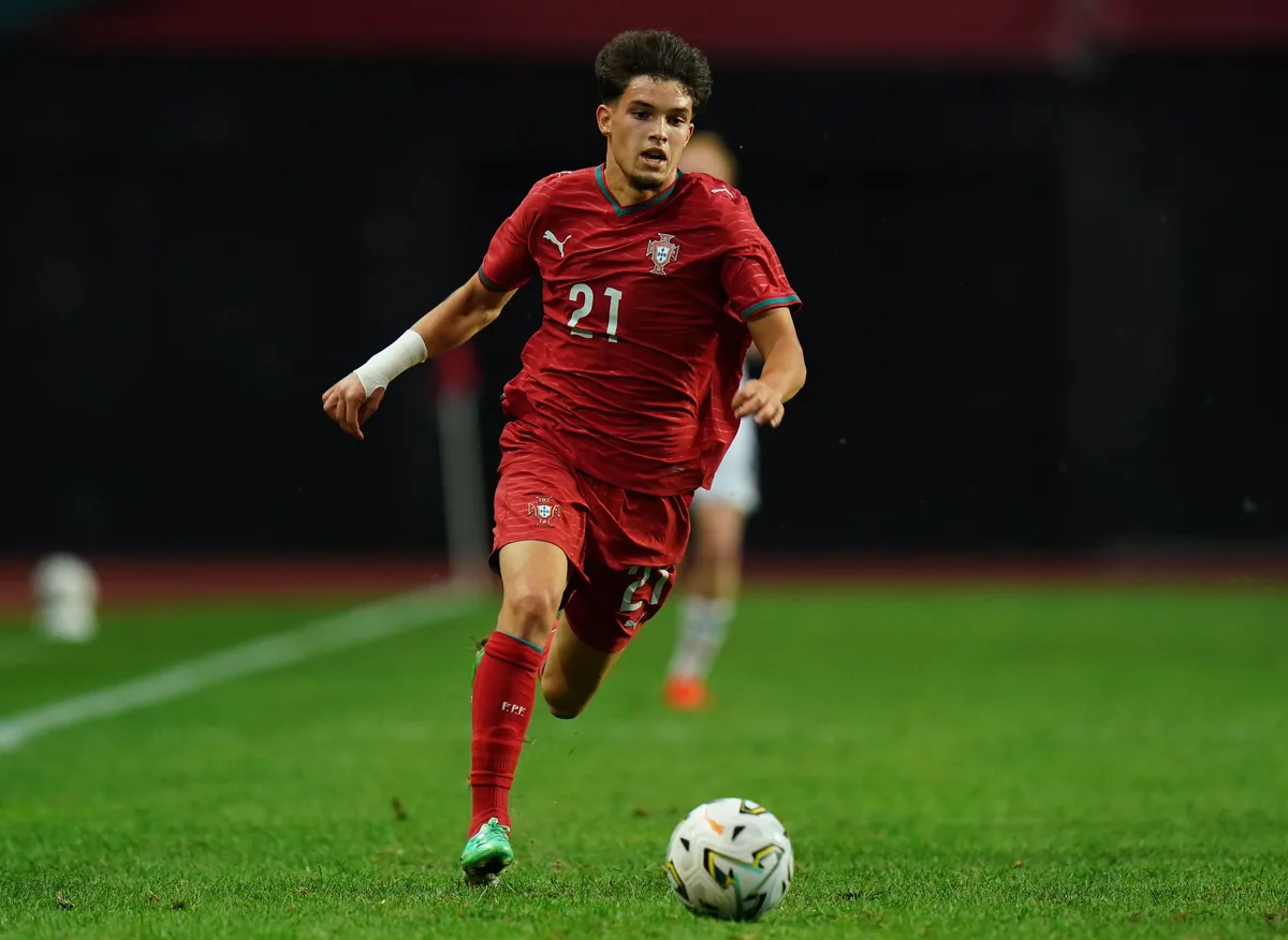Man United Sikat Chelsea Demi Rebut Wonderkid Portugal Flavio Gon