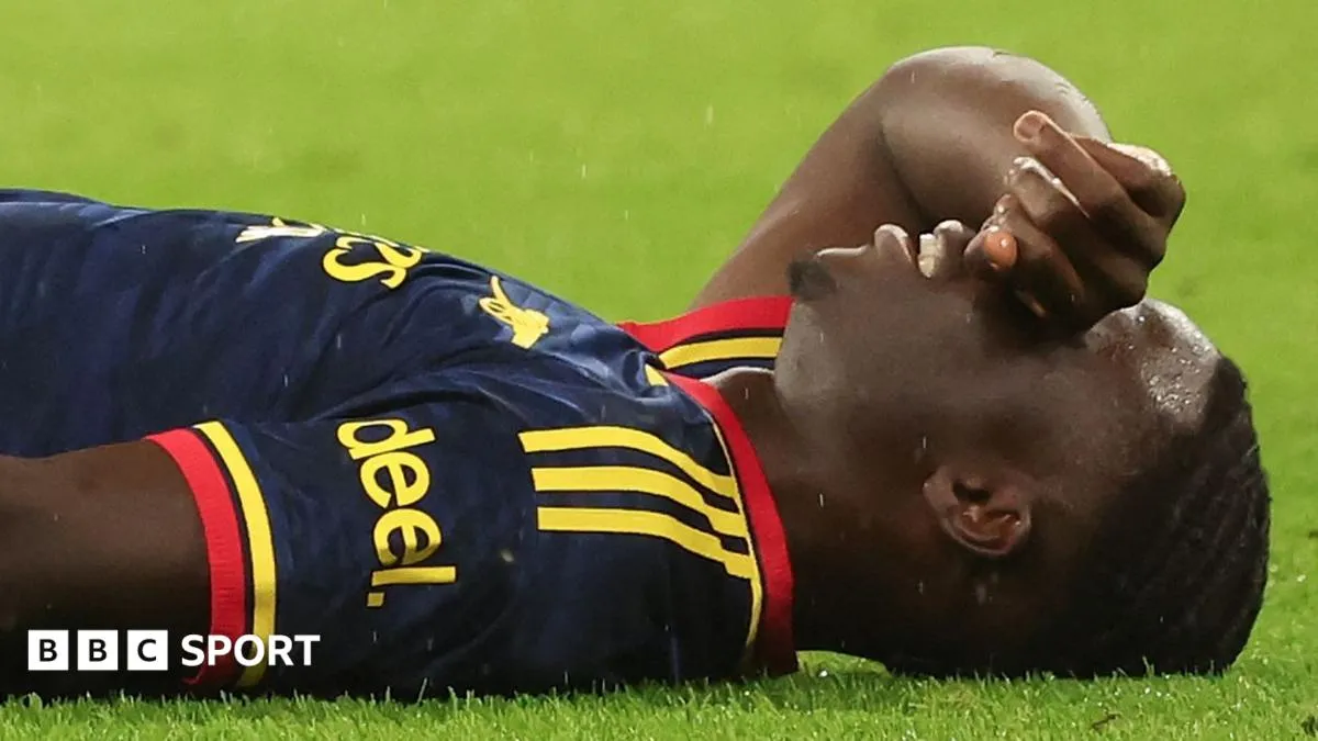 Arsenal Cemas, Bukayo Saka Terancam Absen Dua Bulan Akibat Cedera