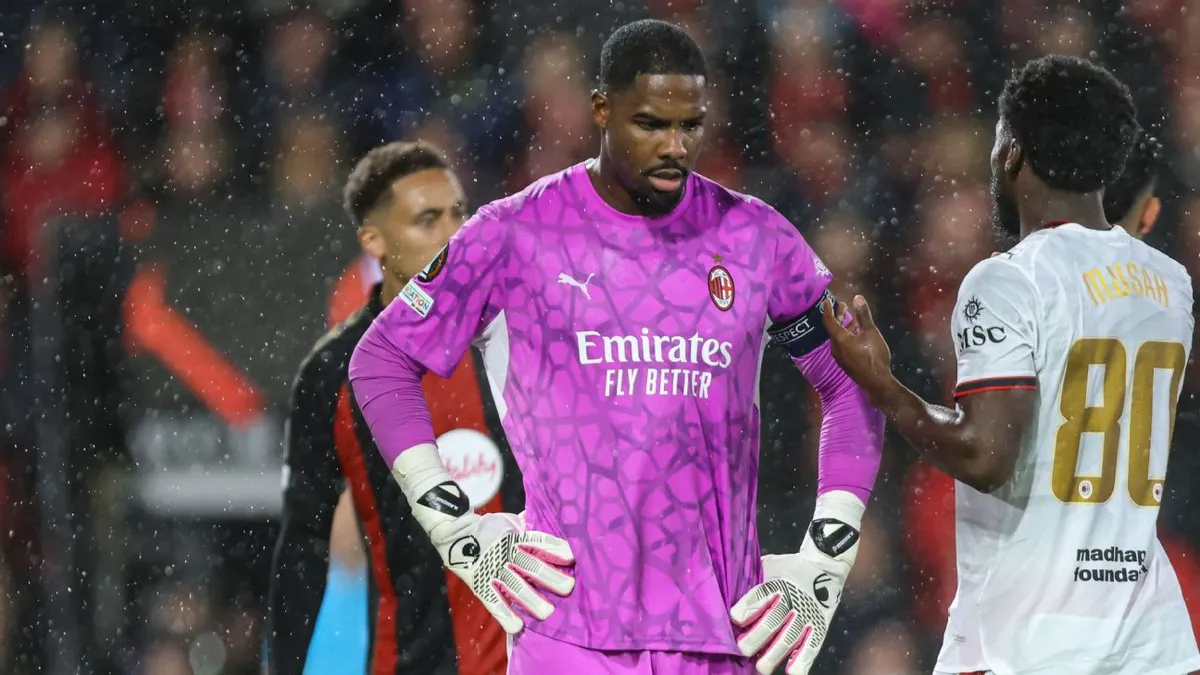 Milan Kecam Rasisme ke Maignan Usai Kartu Merah Kontra Bournemouth