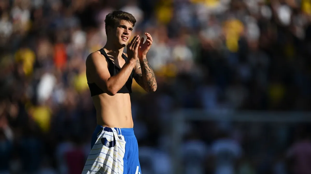 Bursa Transfer: Chelsea dan Barcelona Rebutan Bek Brighton Vuskovic