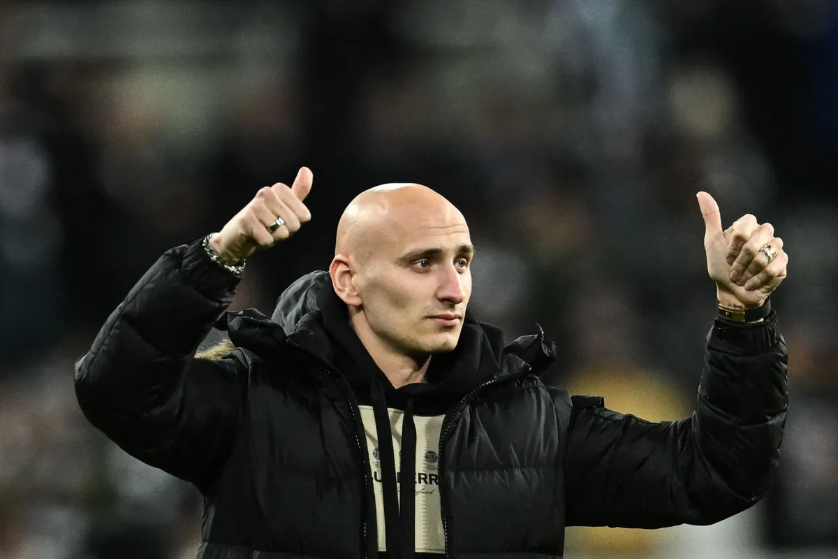 Jonjo Shelvey Ungkap Sisi Kelam Ejekan Voldemort di Sepak Bola