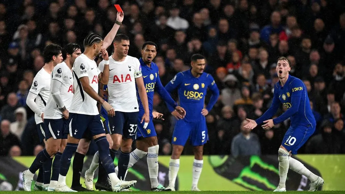 Hasil Liga Inggris: Cole Palmer Dikartu Merah, Chelsea Dipermalukan Spurs