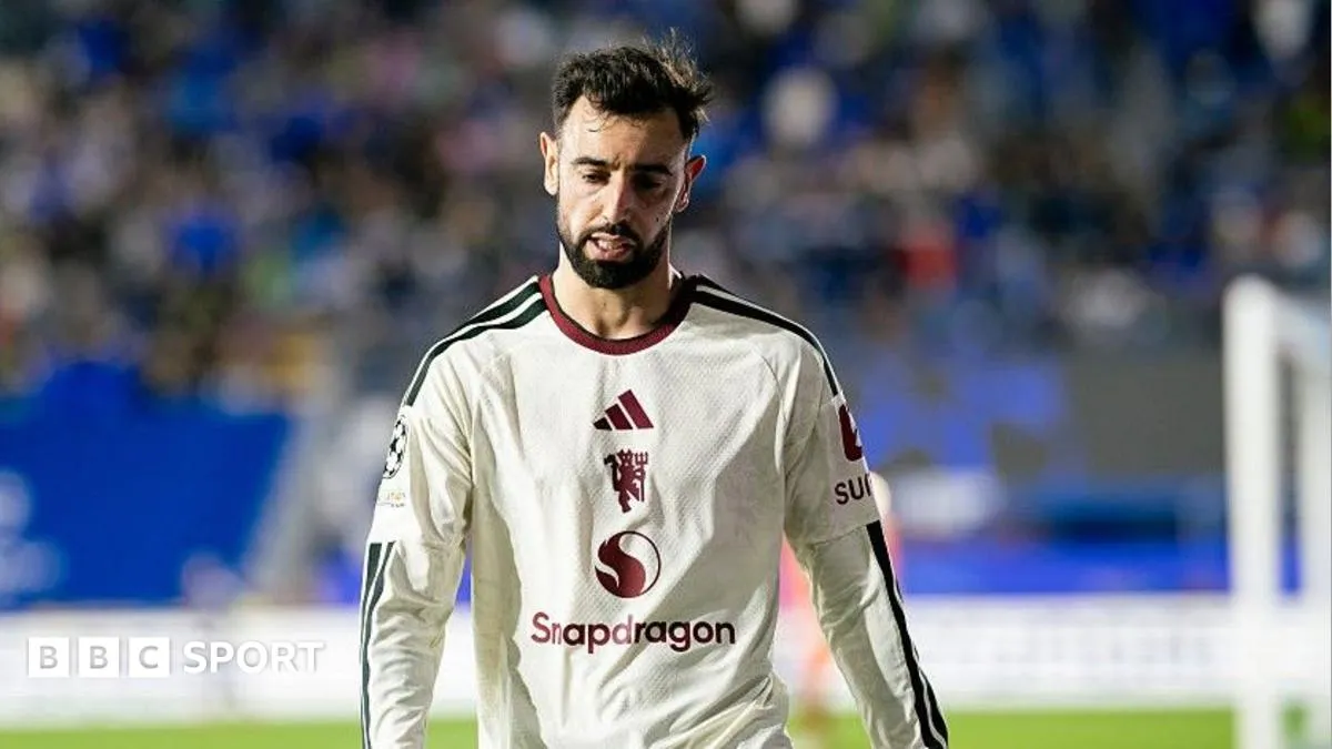 Michael Carrick Cadangkan Bruno Fernandes di Laga Kontra Bournemouth