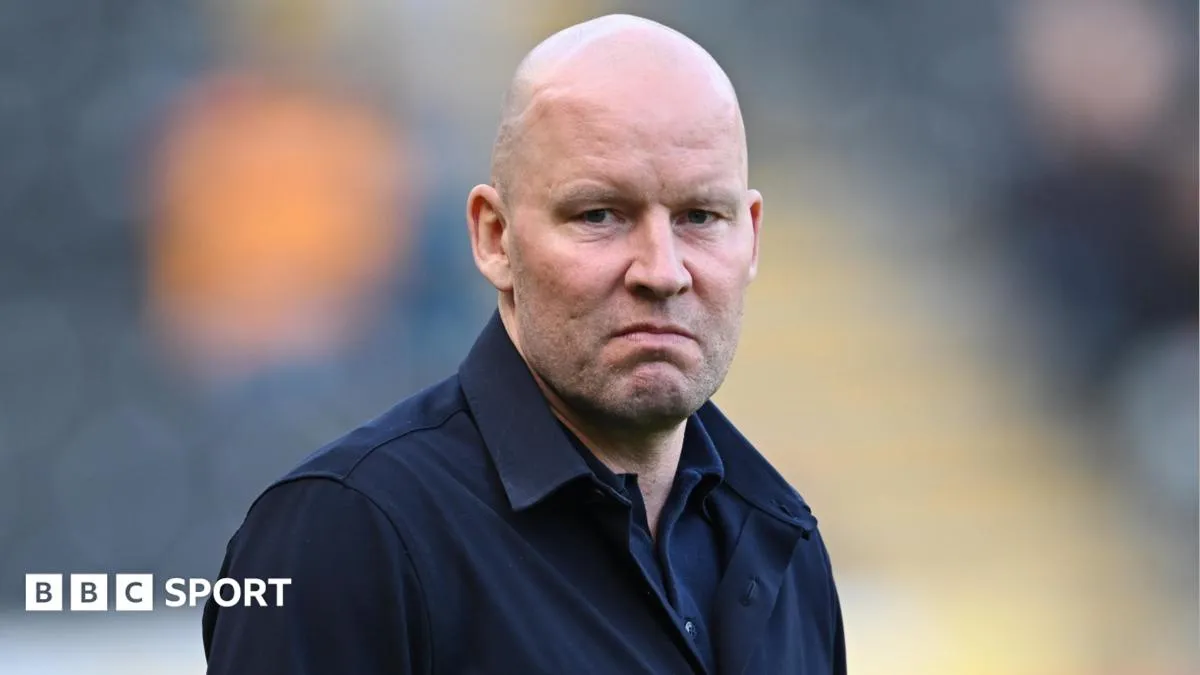 Sheffield Wednesday Pecat Henrik Pedersen Usai Derbi Yorkshire