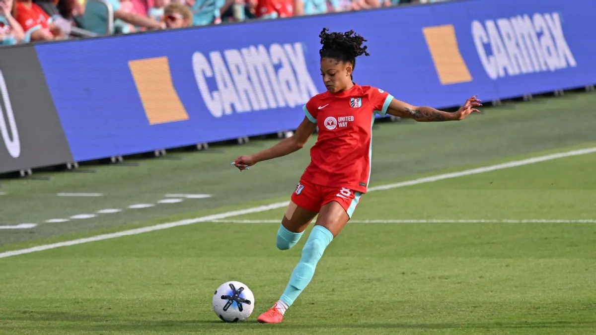 Croix Bethune Cetak Rekor Assist NWSL Bawa Kansas City Current Menang
