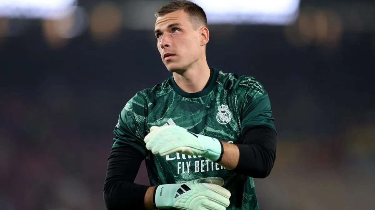 Courtois Tumbang Mendadak, Lunin Ukir Rekor Abadi di El Clasico