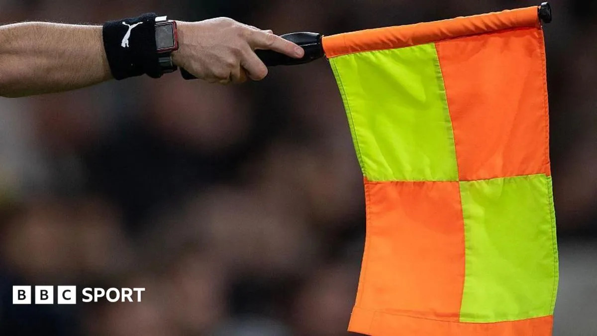 Uji Coba Aturan Offside Baru Arsene Wenger Terancam Gagal Total