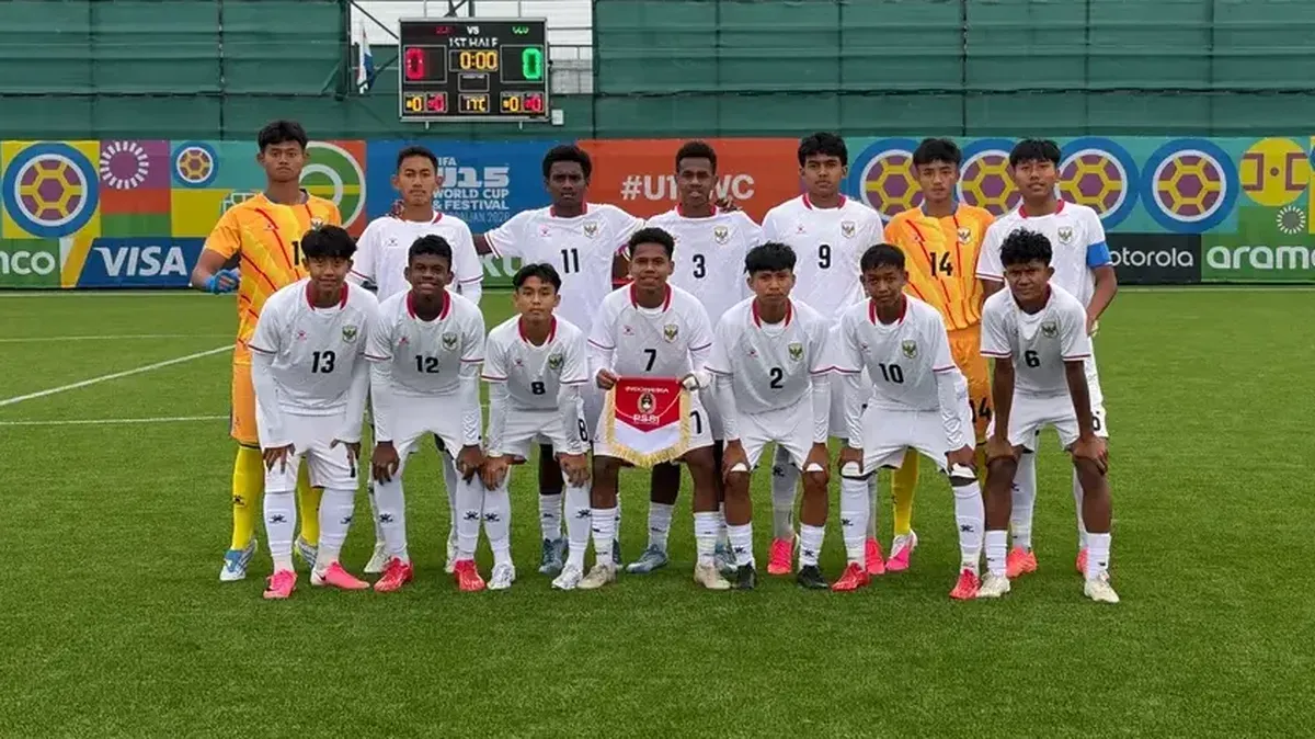 Erick Thohir Kobarkan Semangat Timnas Indonesia U-15 Kontra Moldova